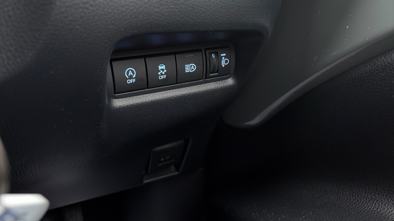 Toyota Aygo X 1.0 VVT-i Edge 5dr Petrol Hatchback